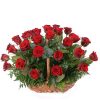 букет 35 красных роз в корзине